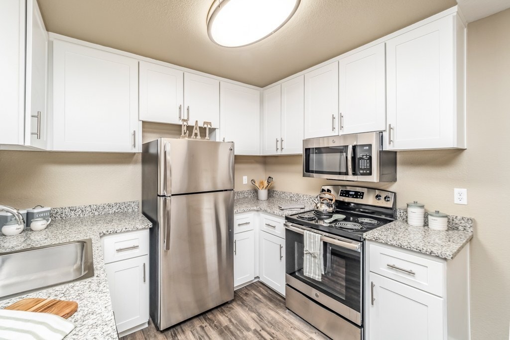 Primary Photo - Cameron Oaks