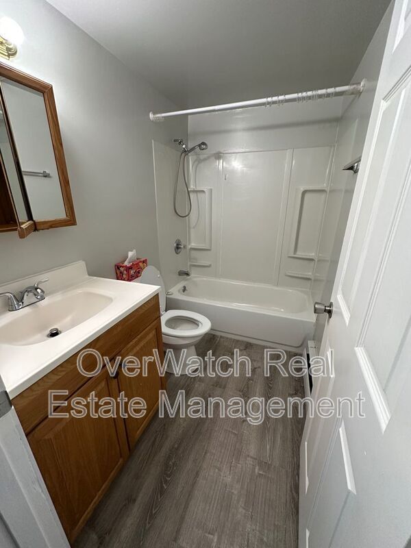 Building Photo - 5130 Taku Dr