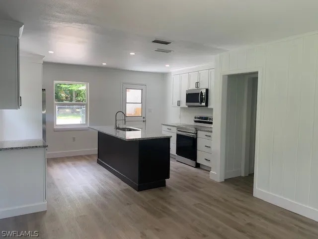 Building Photo - 10471 McGregor Blvd