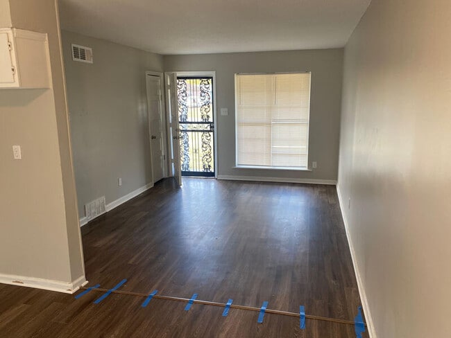 Building Photo - 3712 Canary Cove W