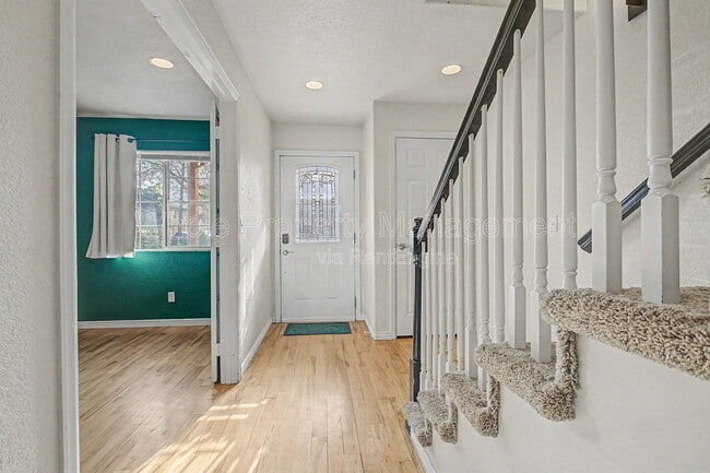 Photo - 133 Galapago St Townhome