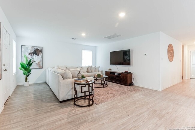 Foto del edificio - 5935 Texas Spur