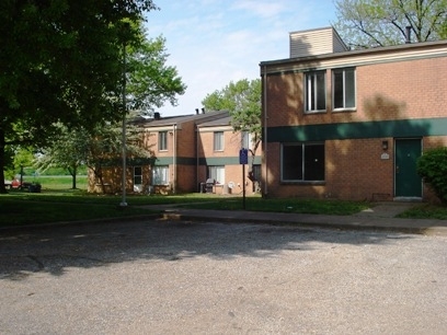 Building Photo - Woodland Park Apartments