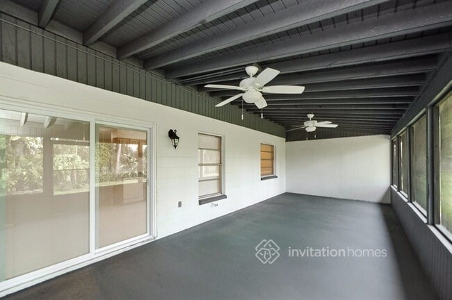 Building Photo - 5707 Carrollwood Meadows Dr