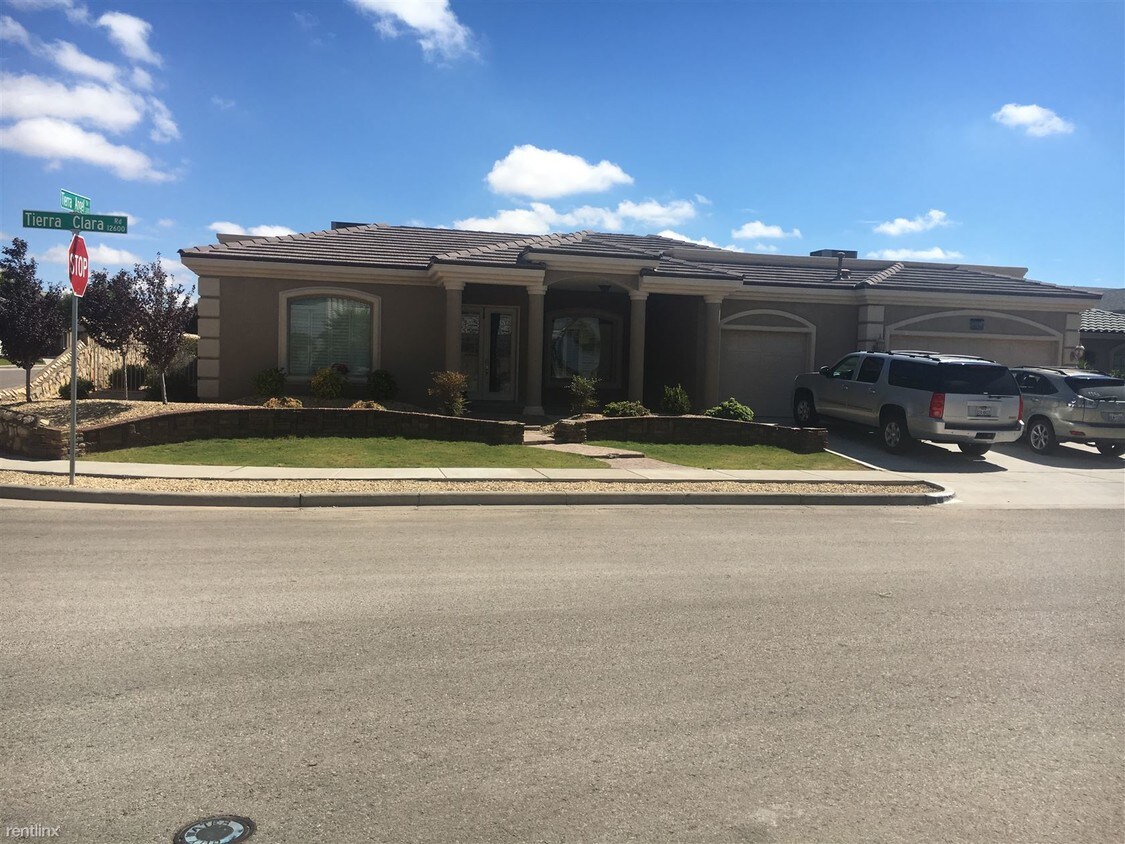 Primary Photo - 12636 Tierra Clara Rd