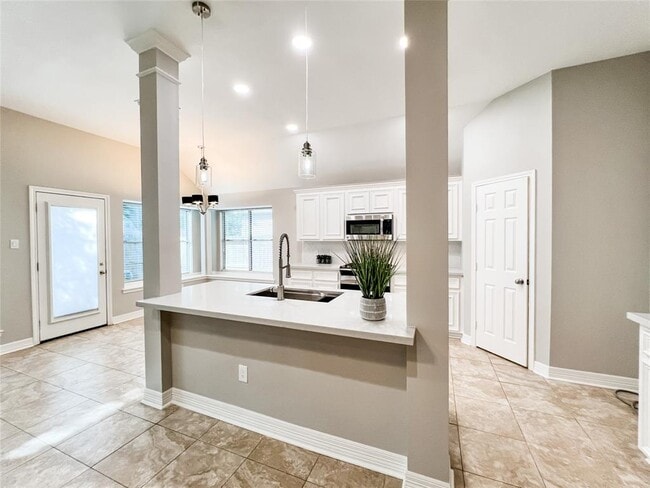 Building Photo - 3207 Ivy Bend Dr