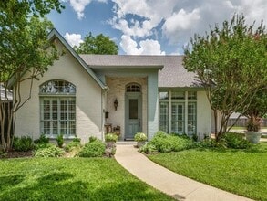 Building Photo - 6702 Oriole Dr