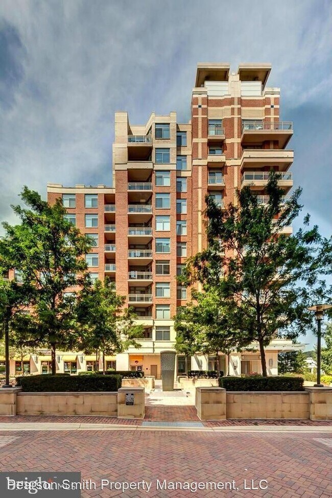 3600 S Glebe Rd, Arlington, VA 22202 House for Rent in Arlington, VA