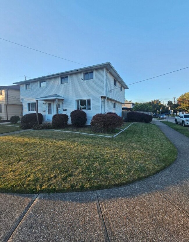 Foto del edificio - 15202/15204 Aldene Ave