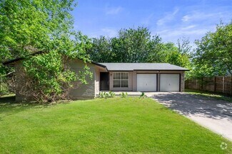 Building Photo - 2311 Peppertree Ct