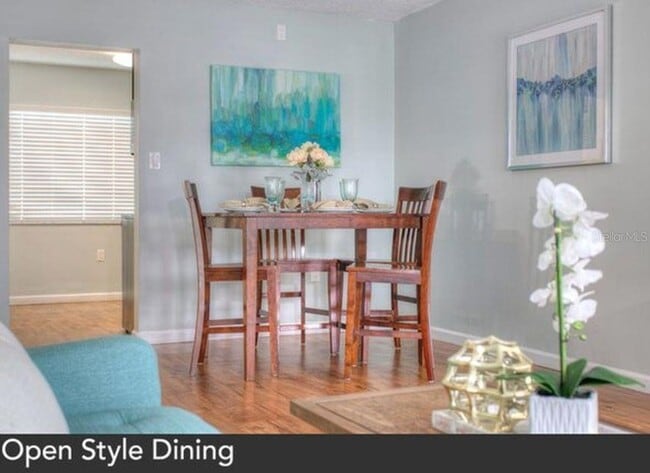 Building Photo - 1824 Shore Dr S