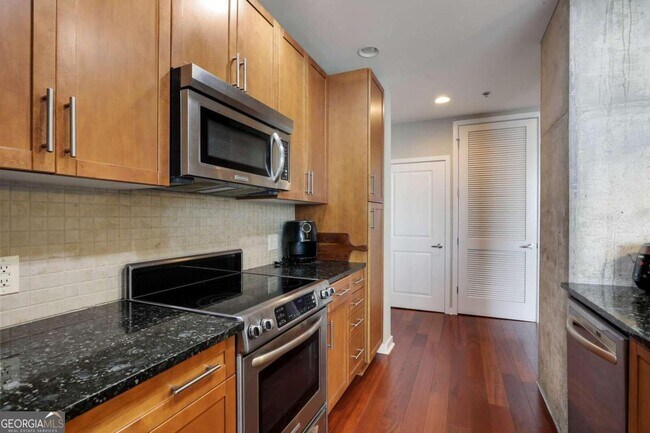 Building Photo - 855 Peachtree St NE
