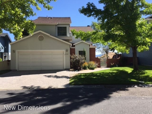 Foto principal - 4 br, 3 bath House - 2366 Silver Ridge Dr.