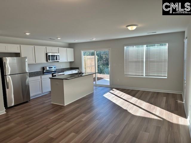 Building Photo - 520 Kingfisher Ct