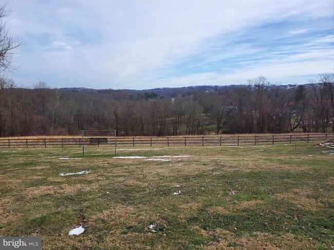 Building Photo - 119 Mt Airy Rd