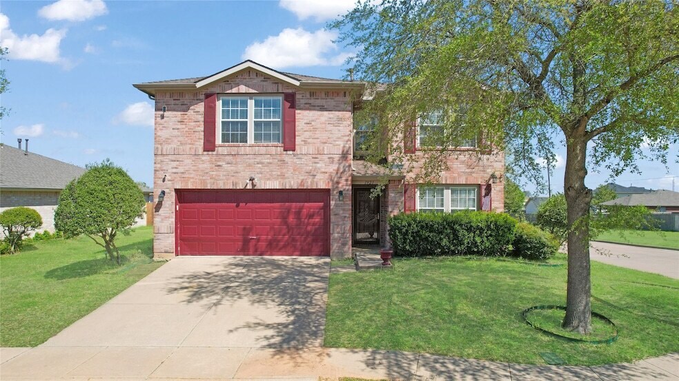 Photo - 1921 Southridge Lane