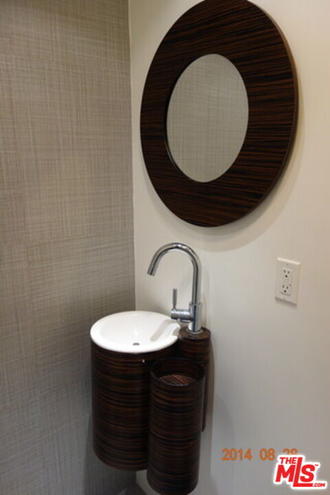 Foto del edificio - 3950 Vía Dolce