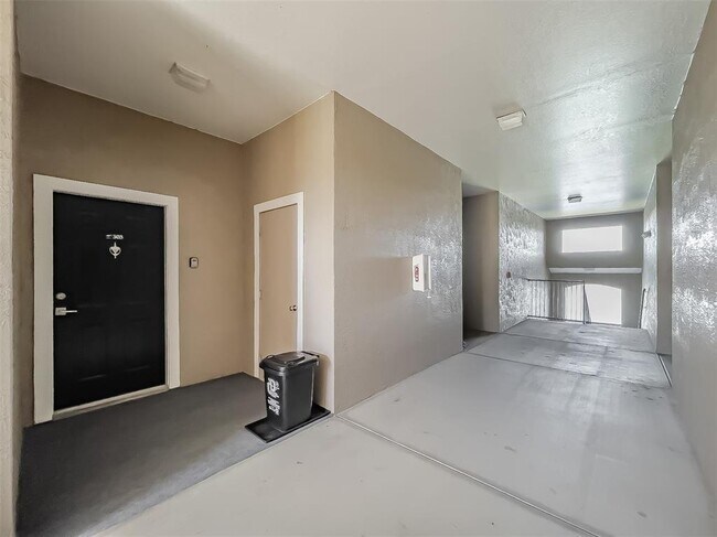Foto del edificio - 4209 Woodstorks Walk Way
