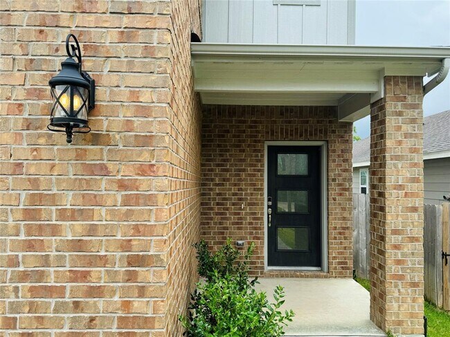 Foto del edificio - 18560 Meadow Point Ln