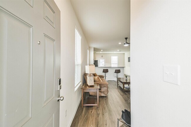 Building Photo - 24063 Prairie Dust Dr