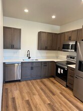 Building Photo - 591 S Teton Ave