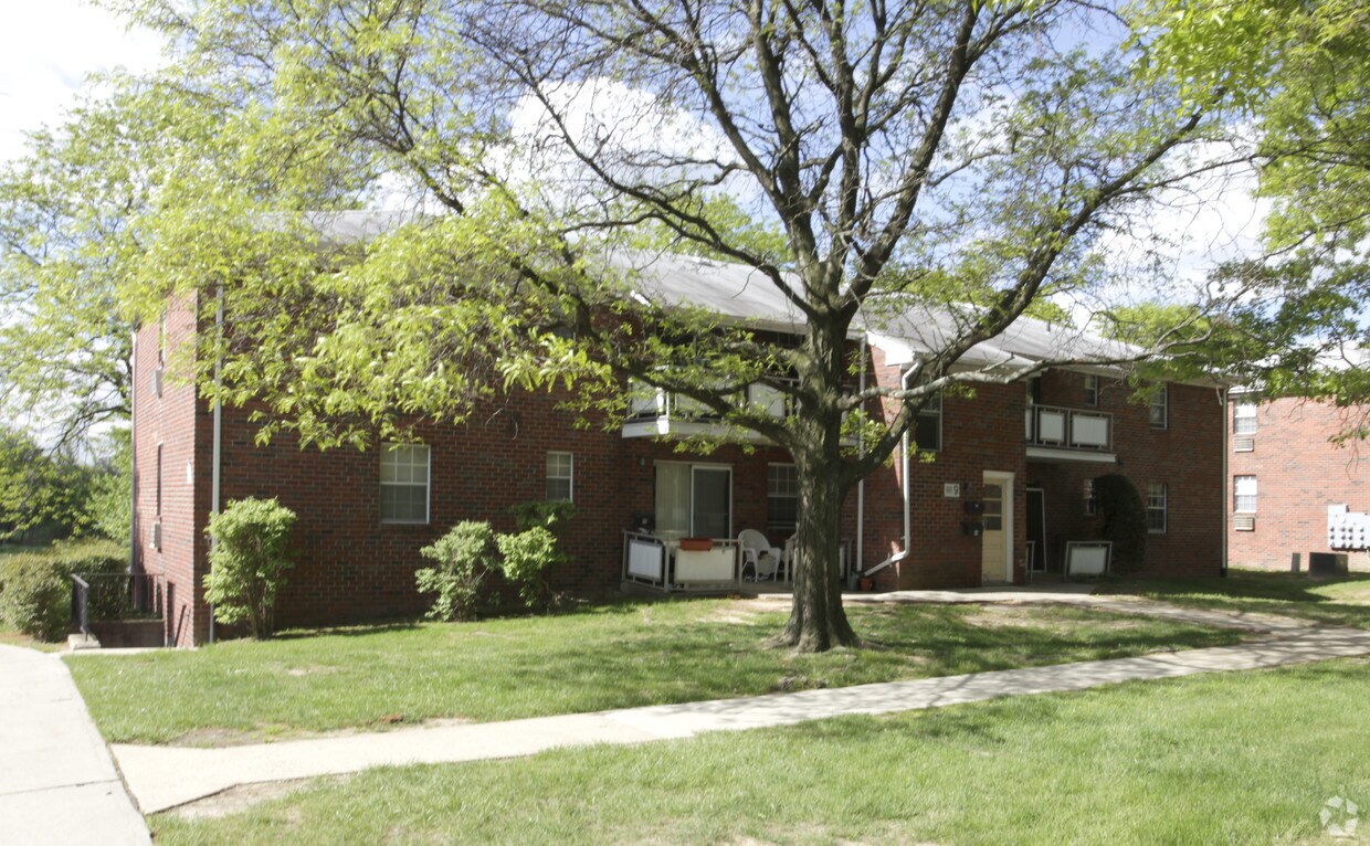 Royal Gardens Apartments East Brunswick, NJ