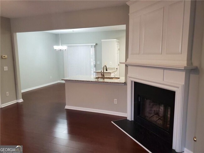 Foto del edificio - 4133 Howell Park Rd