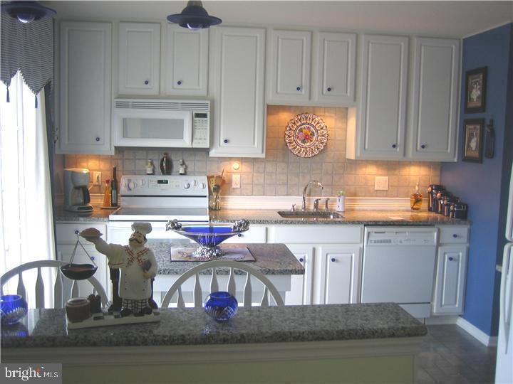 Foto principal - 5002 Essex Ln