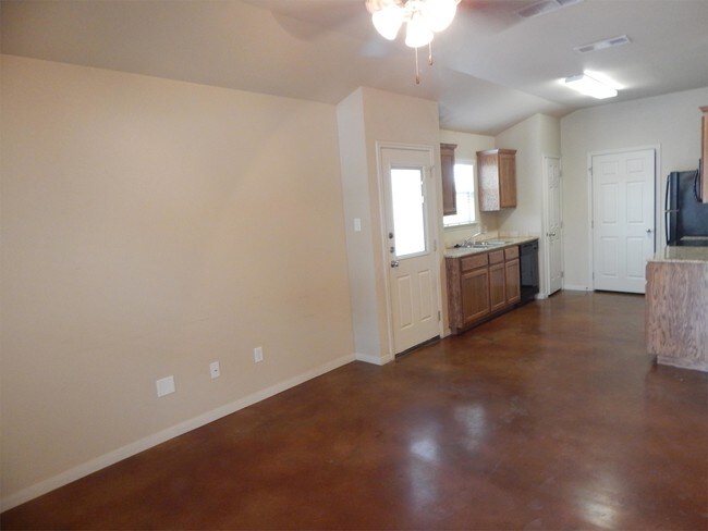 Building Photo - 1523 Aztec Trce