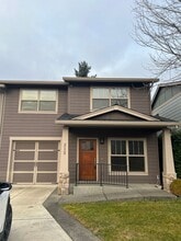 Building Photo - 3126 Alameda St