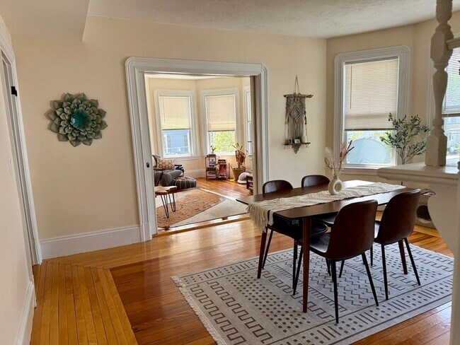 Foto del edificio - 240-242-242 Brown St