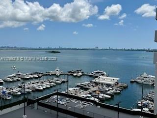 Foto del edificio - 555 NE 15th St