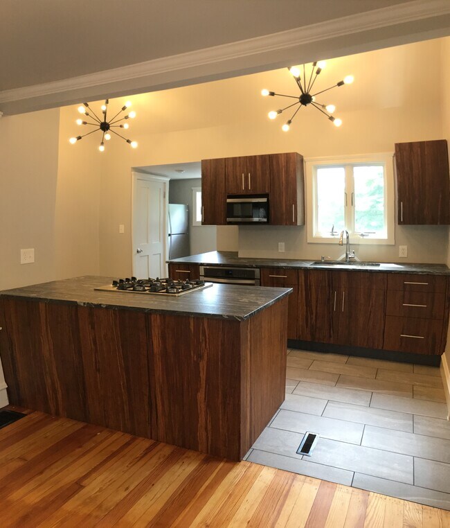 467 Pearse Rd, Swansea, MA 02777 House Rental in Swansea, MA