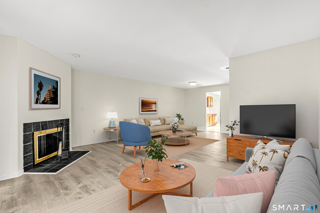 Building Photo - 4023 Park Ave