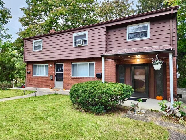 Photo - 2612 Louisiana Ave Apartment