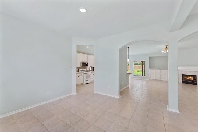 Building Photo - 27 N Merryweather Cir