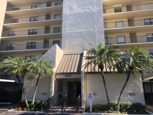 Building Photo - 2800 Cove Cay Dr