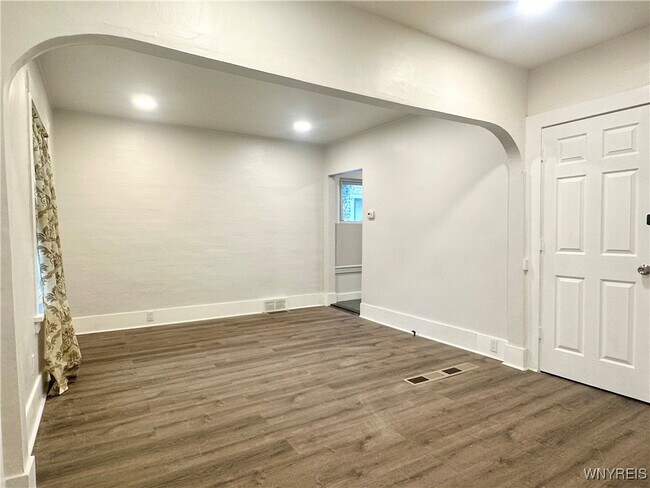 Foto del edificio - 100 Merrimac St