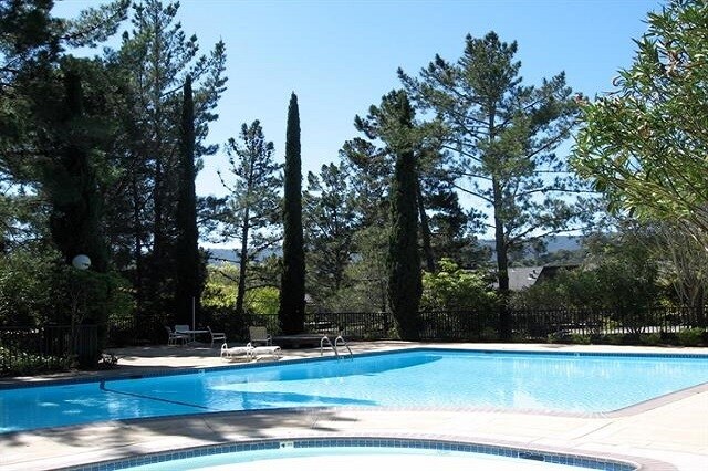 Main pool with children's wading pool - 3319 Brittan Ave