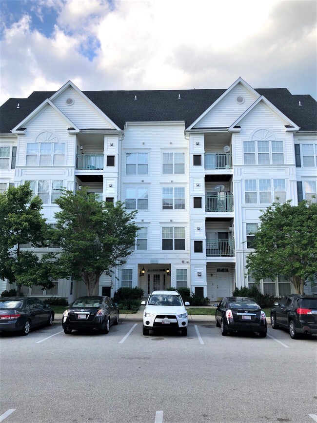 15616 Everglade Ln, Bowie, MD 20716 Condo for Rent in Bowie, MD