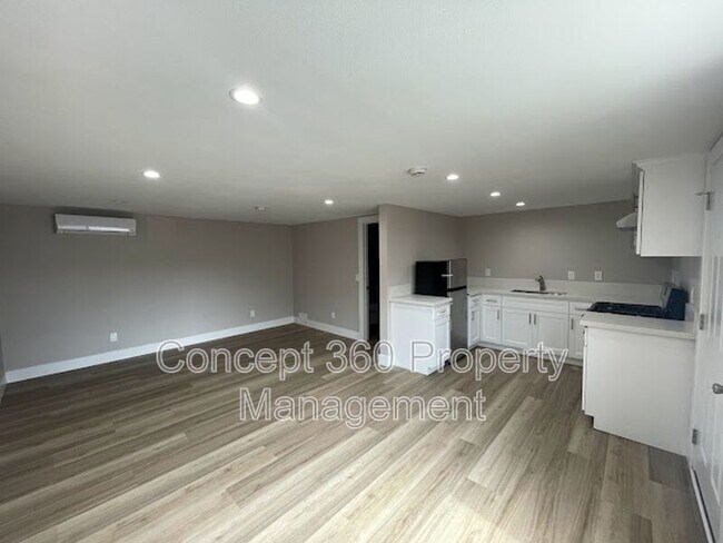Foto del edificio - 1061 E Market St