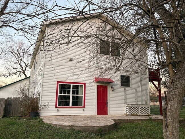 Foto del edificio - 3330 Band Rd