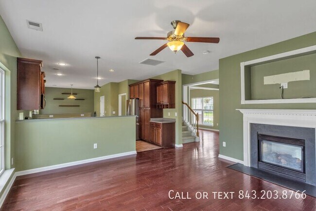 Building Photo - 512 Chaff Ln