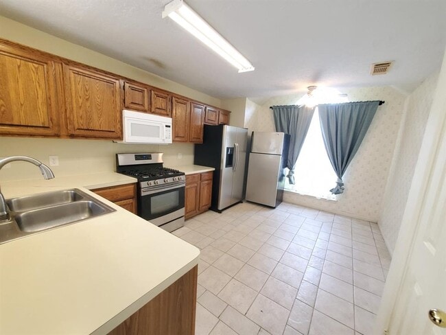Building Photo - 21435 Park Mill Ln