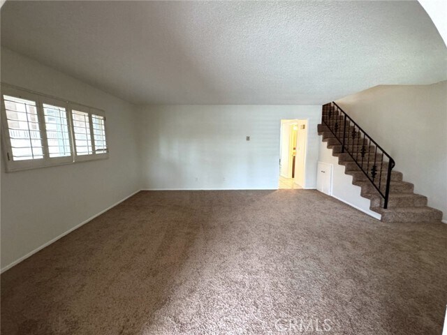 Foto del edificio - 242 Belmont Ave