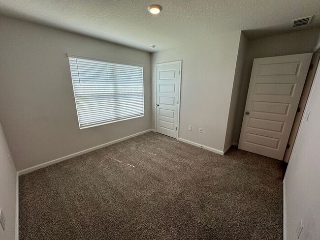 Foto del edificio - Pensacola - Deer Run - 4 bed, 2 bath w/ co...