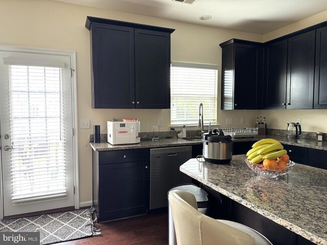 Foto del edificio - 1204 Madison Ln