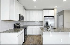 Building Photo - 2875 N Narcoossee Rd