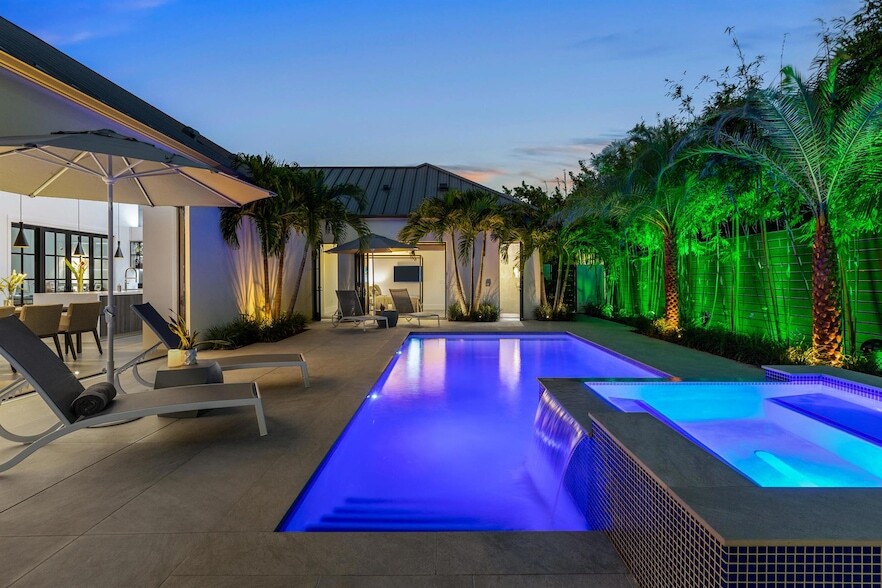 Foto principal - 1275 N Swinton Ave