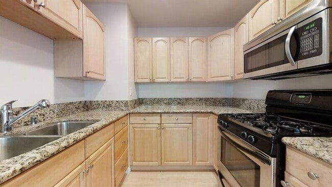 Foto del edificio - 503 Avenue G - C